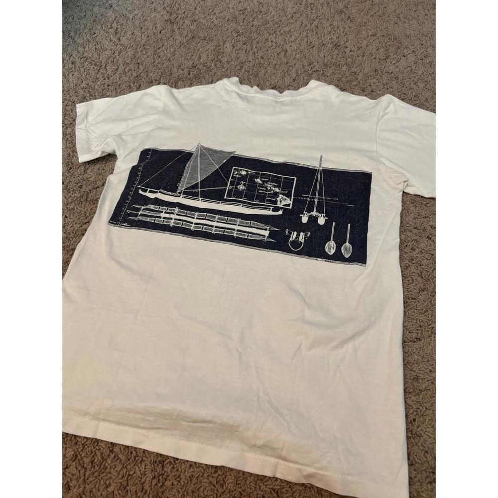 Vintage 90s Hawaii Yesteryear Sailing Graphic Tee Size M USA Made Single Stitch